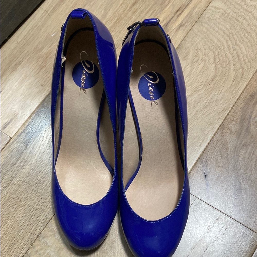 Diesel Women's Blue Pumps